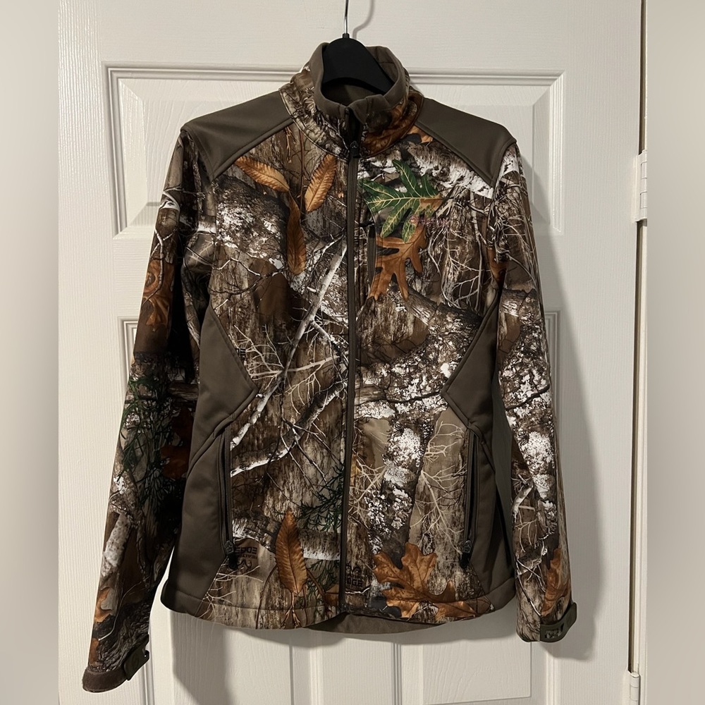 Magellan women’s hunting boone fleece jacket